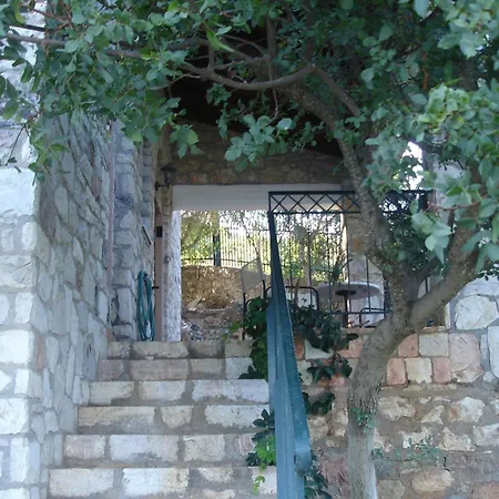 Mathia Apartments Mathía